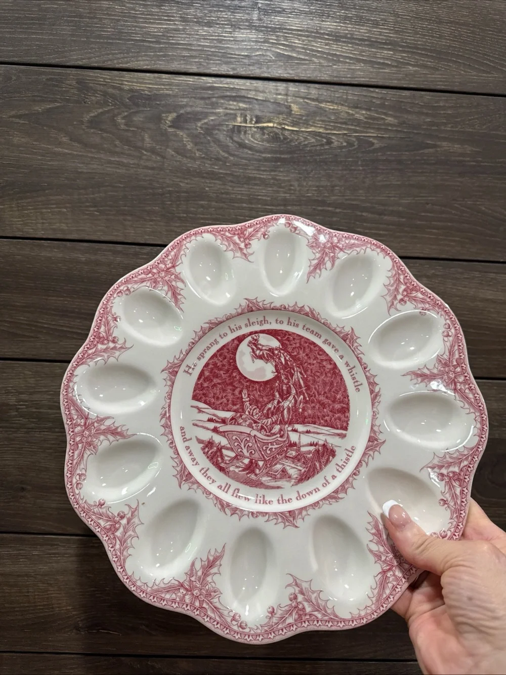 Red and White Decorative Egg Serving Plate - Classic Porcelain